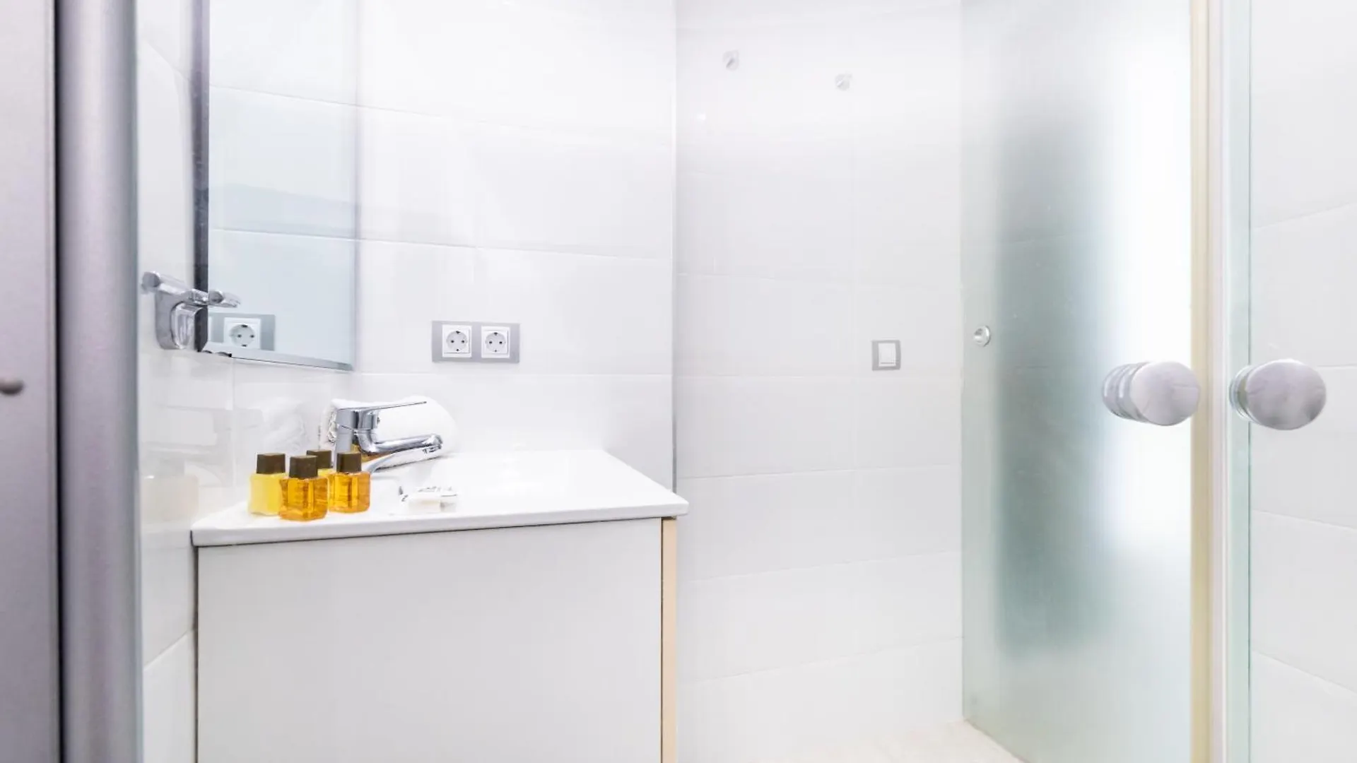 Apartamento Centro Marbella Con Piscina Miramar 2D