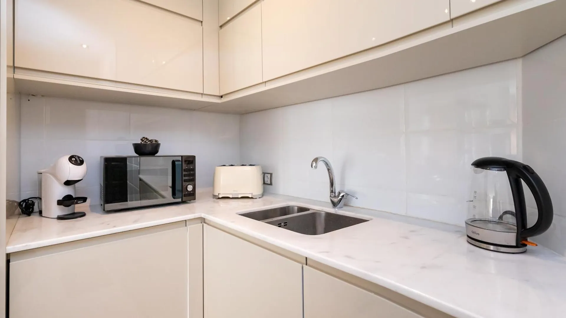 Apartamento Centro Marbella Con Piscina Miramar 2D 0*,